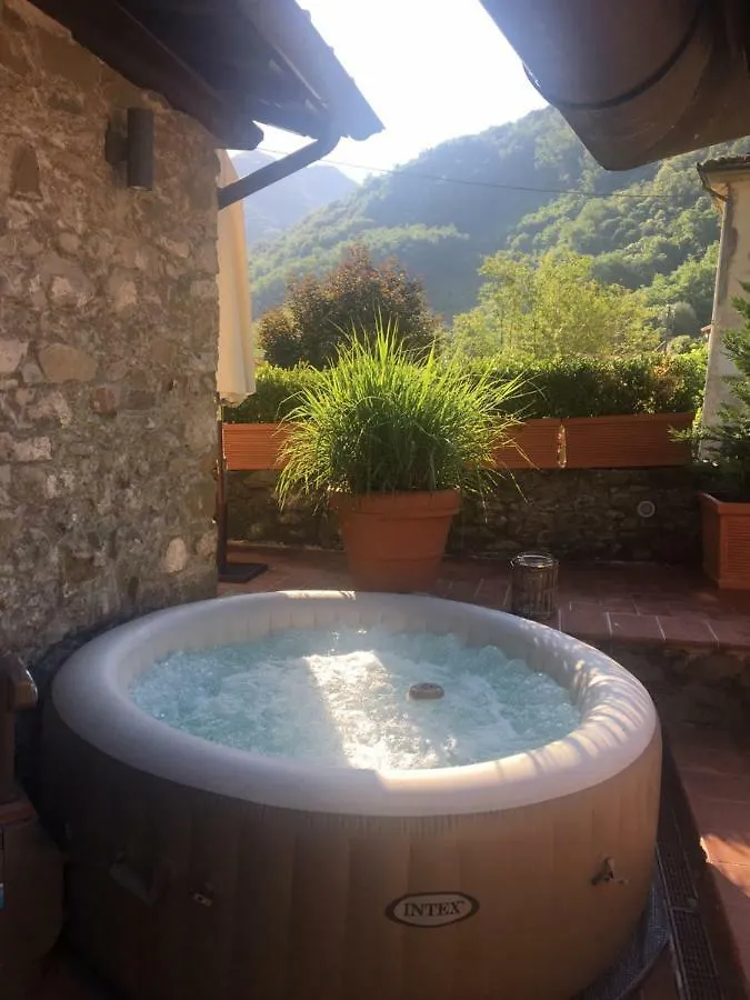 Chalet River Idyll Bagni di Lucca